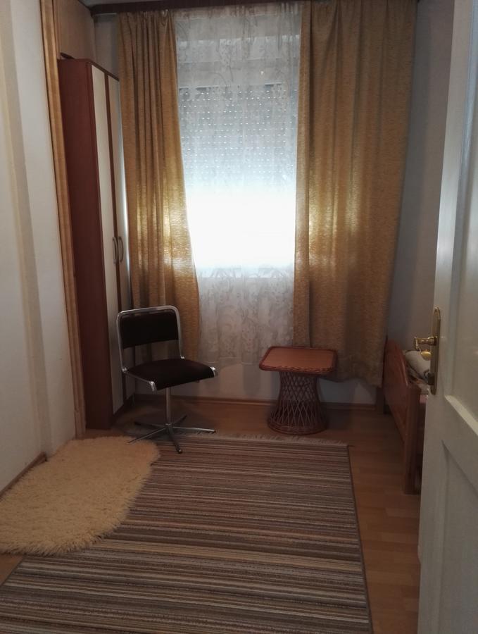 Hotel Prenociste Orhideja Odžak Esterno foto